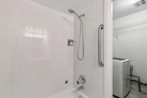 15 Cour Deauville Palos Hills IL 60465