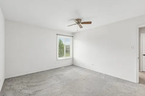 15 Cour Deauville Palos Hills IL 60465