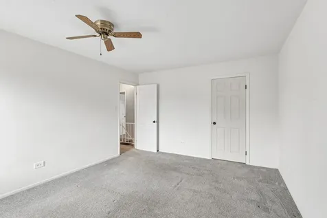 15 Cour Deauville Palos Hills IL 60465