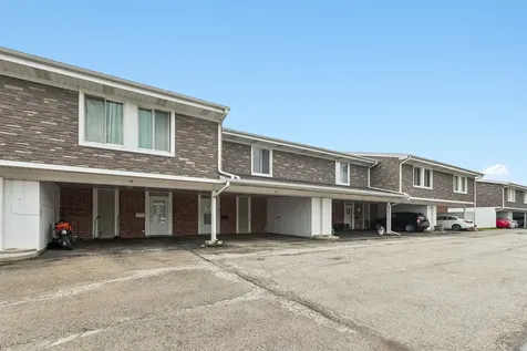 15 Cour Deauville Palos Hills IL 60465