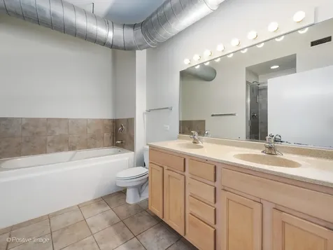 1200 West Monroe Street Chicago IL 60607