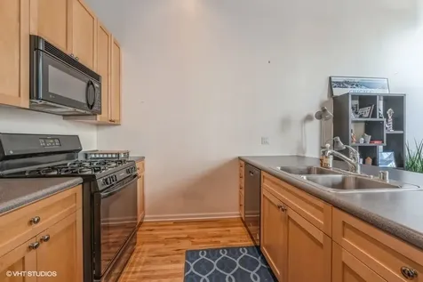 525 West Superior Street Chicago IL 60654