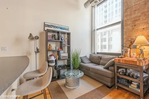 525 West Superior Street Chicago IL 60654