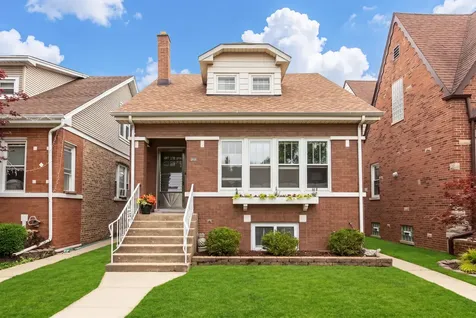 5035 North Menard Avenue Chicago IL 60630
