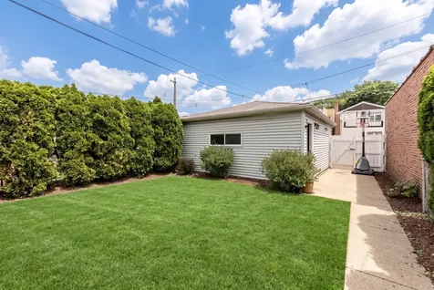 5035 North Menard Avenue Chicago IL 60630