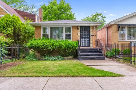 9042 South Ellis Avenue Chicago IL 60619
