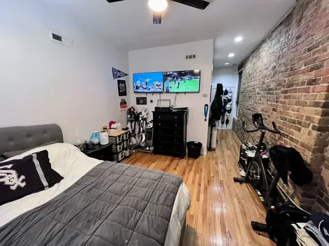 2165 North Clybourn Avenue Chicago IL 60614