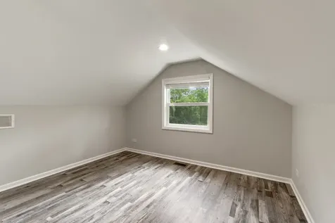 7225 Barnard Mill Road Wonder Lake IL 60097