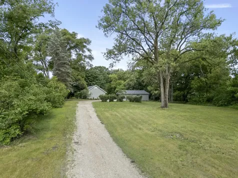 7225 Barnard Mill Road Wonder Lake IL 60097