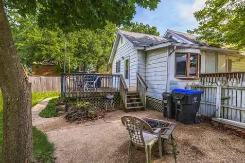 1109 South Oak Street Bloomington IL 61701
