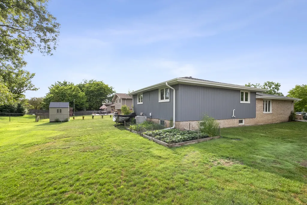 11853 Chisholm Trail Orland Park IL 60467