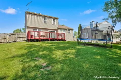 1995 North Nicole Lane Round Lake Beach IL 60073