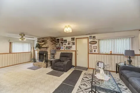 768 George Street Bensenville IL 60106