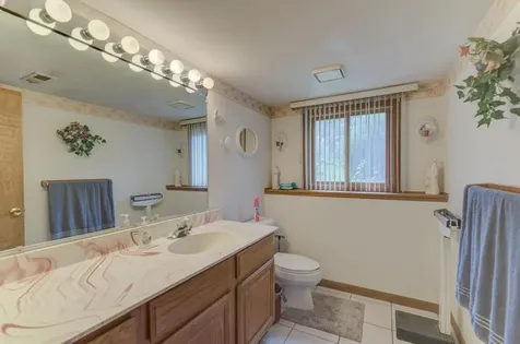 768 George Street Bensenville IL 60106