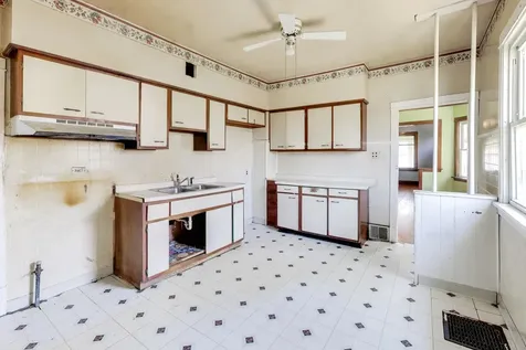 1926 South 9th Avenue Maywood IL 60153
