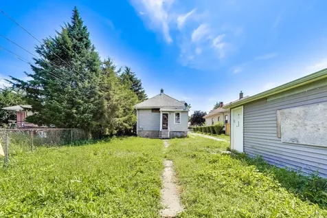 1926 South 9th Avenue Maywood IL 60153
