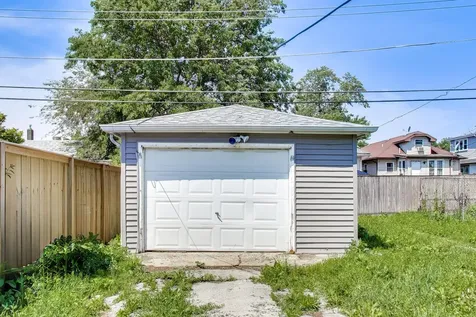 1926 South 9th Avenue Maywood IL 60153