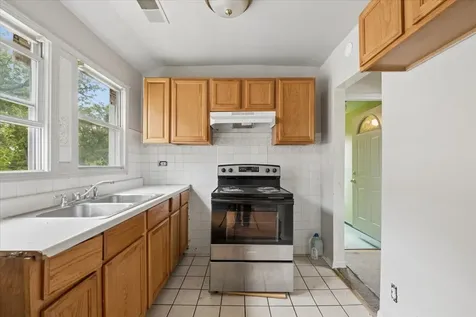 717 South 9th Avenue Maywood IL 60153