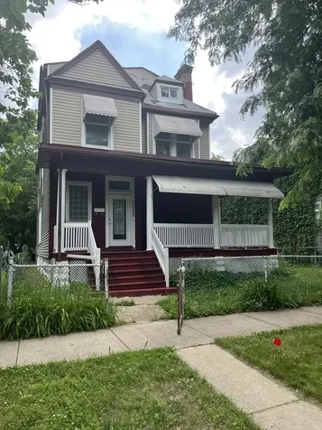 7225 South Princeton Avenue S Chicago IL 60621
