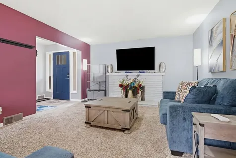 211 West Willow Street Fairbury IL 61739