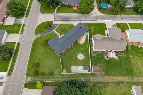211 West Willow Street Fairbury IL 61739