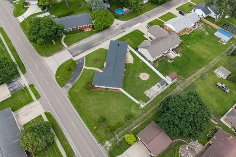211 West Willow Street Fairbury IL 61739