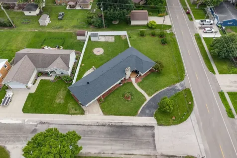 211 West Willow Street Fairbury IL 61739