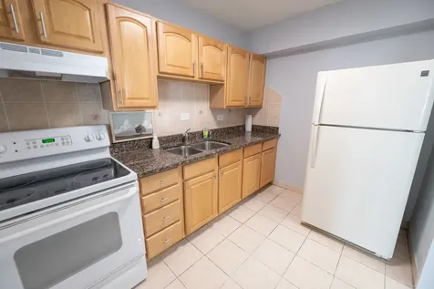 7337 South South Shore Drive Chicago IL 60649