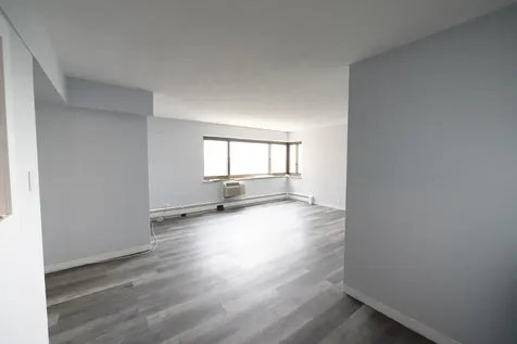 7337 South South Shore Drive Chicago IL 60649