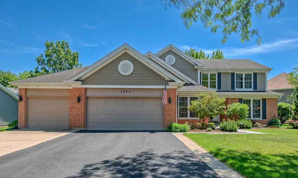 1337 Saddlebrook Road Bartlett IL 60103