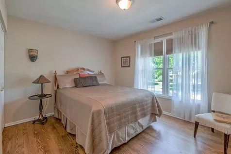 1337 Saddlebrook Road Bartlett IL 60103