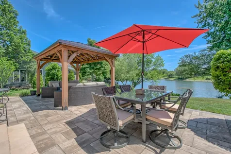 1337 Saddlebrook Road Bartlett IL 60103