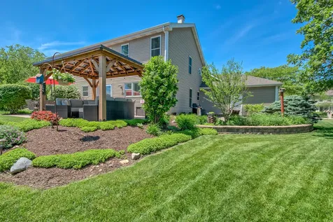 1337 Saddlebrook Road Bartlett IL 60103