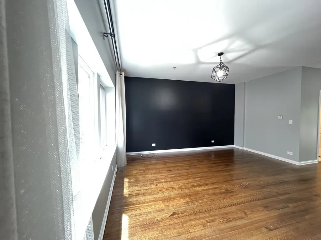 2426 West 32nd Place Chicago IL 60608