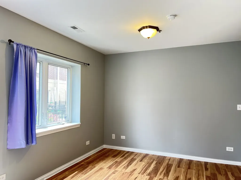 2426 West 32nd Place Chicago IL 60608