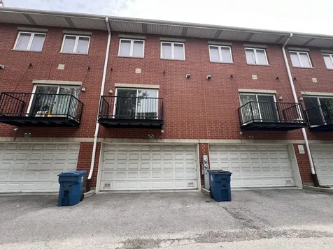 2426 West 32nd Place Chicago IL 60608
