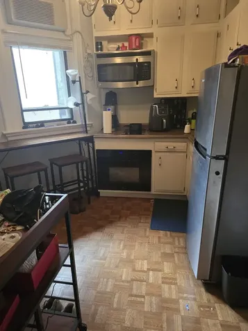 2800 North Pine Grove Avenue Chicago IL 60657