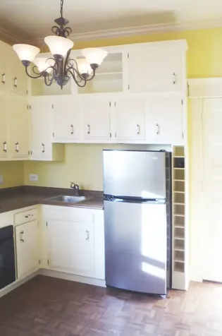 2800 North Pine Grove Avenue Chicago IL 60657