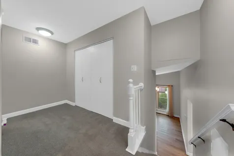 31 French Court Mundelein IL 60060