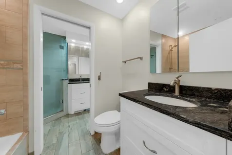 31 French Court Mundelein IL 60060
