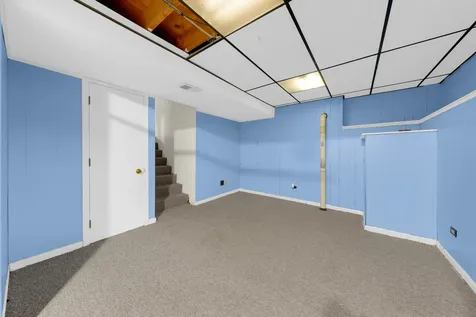 31 French Court Mundelein IL 60060