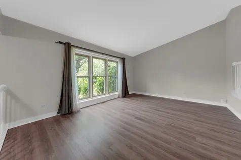 31 French Court Mundelein IL 60060