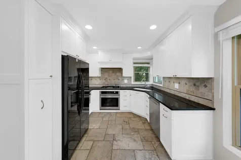 31 French Court Mundelein IL 60060