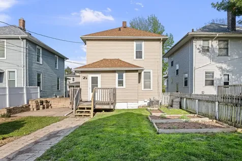 1179 26TH Street A Moline IL 61265