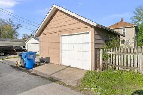 1179 26TH Street A Moline IL 61265
