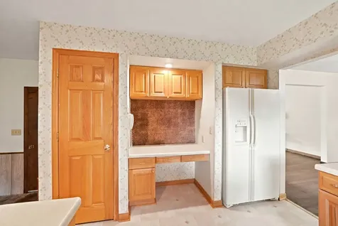 1621 Sleepy Hollow Lane Dekalb IL 60115