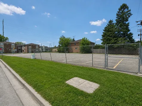 742 West Greenwood Avenue Waukegan IL 60087