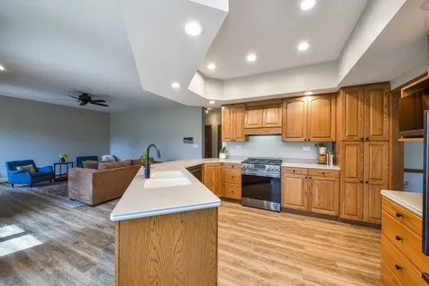 41W165 Dillonfield Drive Elburn IL 60119
