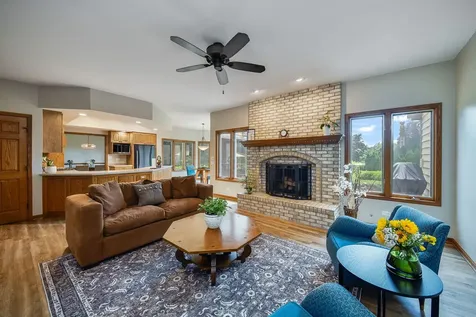41W165 Dillonfield Drive Elburn IL 60119