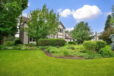 41W165 Dillonfield Drive Elburn IL 60119